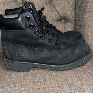Timberland boys black Boots size 7